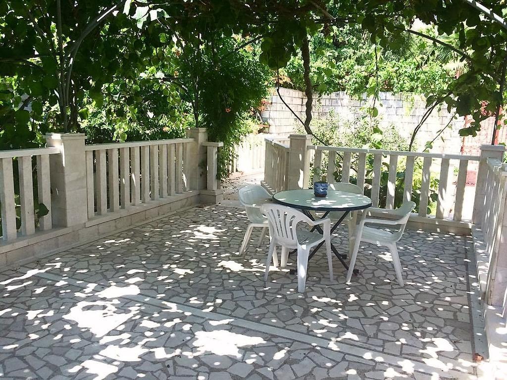 Guest House Vila Eli Herceg Novi Esterno foto